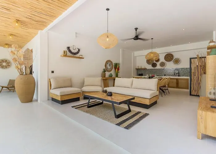 Alamanda Livia Design Spacious 2bdr And Private Pool Holiday home Seminyak (Bali)