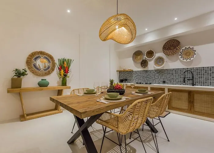 Alamanda Livia Design Spacious 2bdr And Private Pool Holiday home *