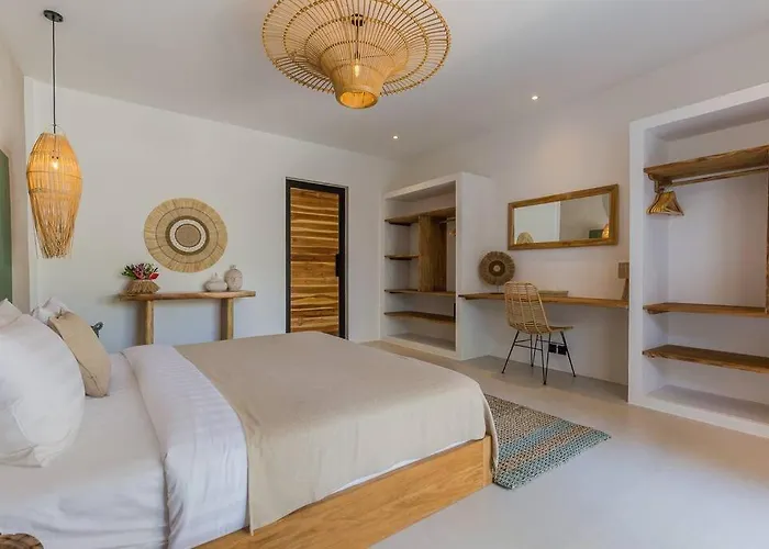 Alamanda Livia Design Spacious 2bdr And Private Pool Holiday home